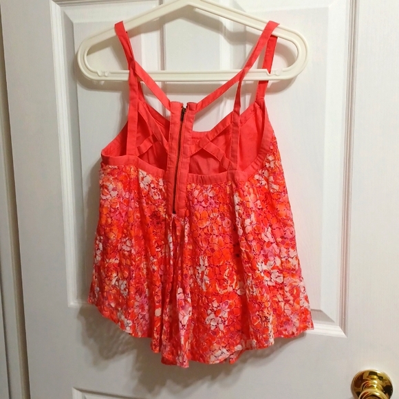 Guess floral tank top - Picture 2 of 5